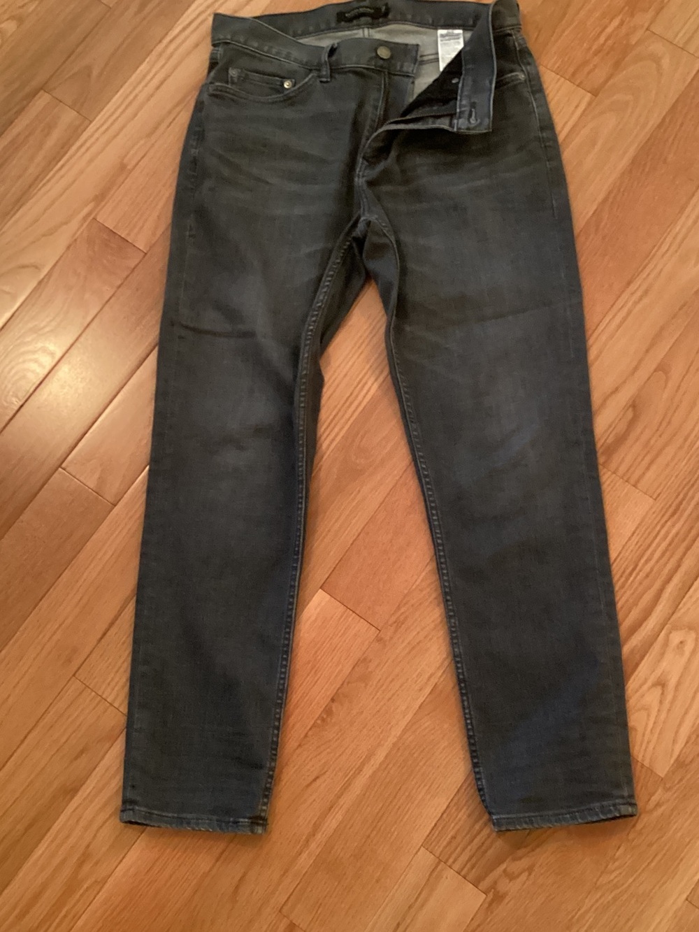 Banana Republic Men’s black washed, athletic tapered fit jeans